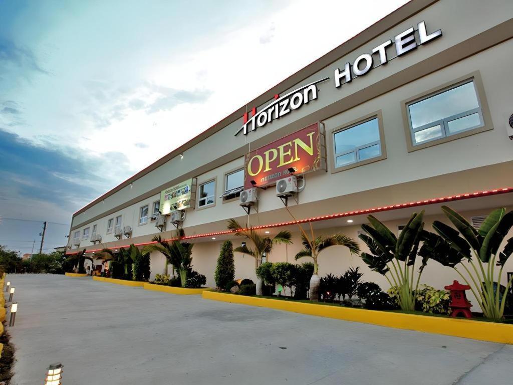 Horizon Hotel Olongapo Eksteriør bilde