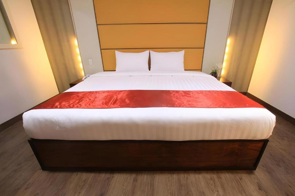 Horizon Hotel Olongapo Eksteriør bilde